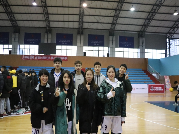 男子女子第一合照.jpg