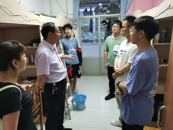 杨经理1.jpg