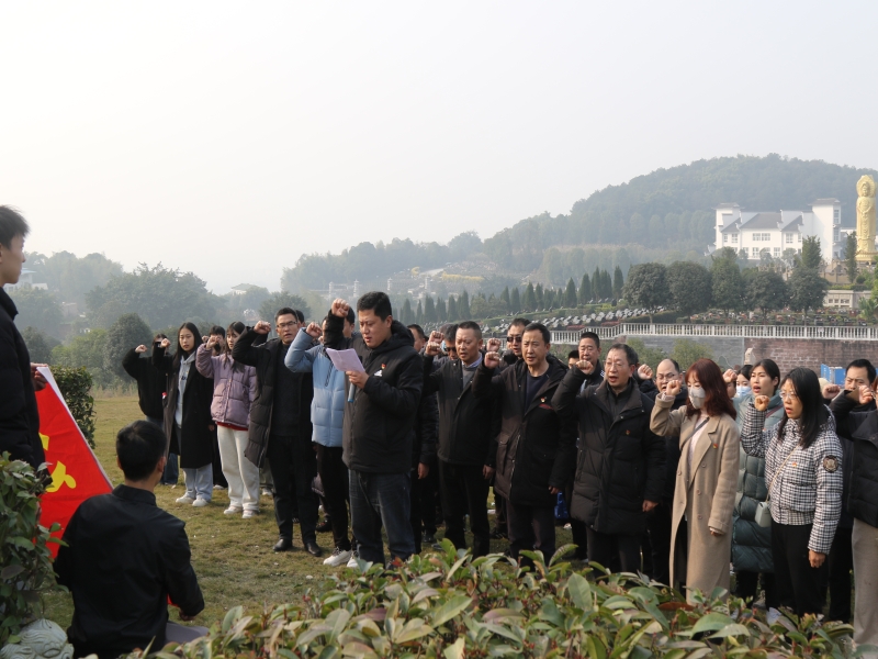 HkQM_1703749784056090531.jpg