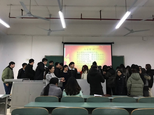 QQ图片20181221155855.jpg